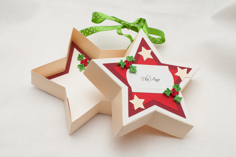 star-shaped handmade greeting card, christmas gift box