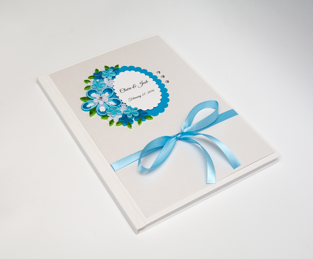 ręcznie robiona ślubna księga gości niebieska quilling kwiaty