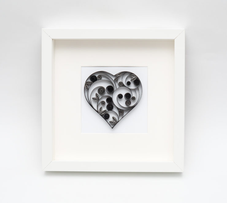 Read more about the article Quilling Black Heart – Unique Modern Home Decor