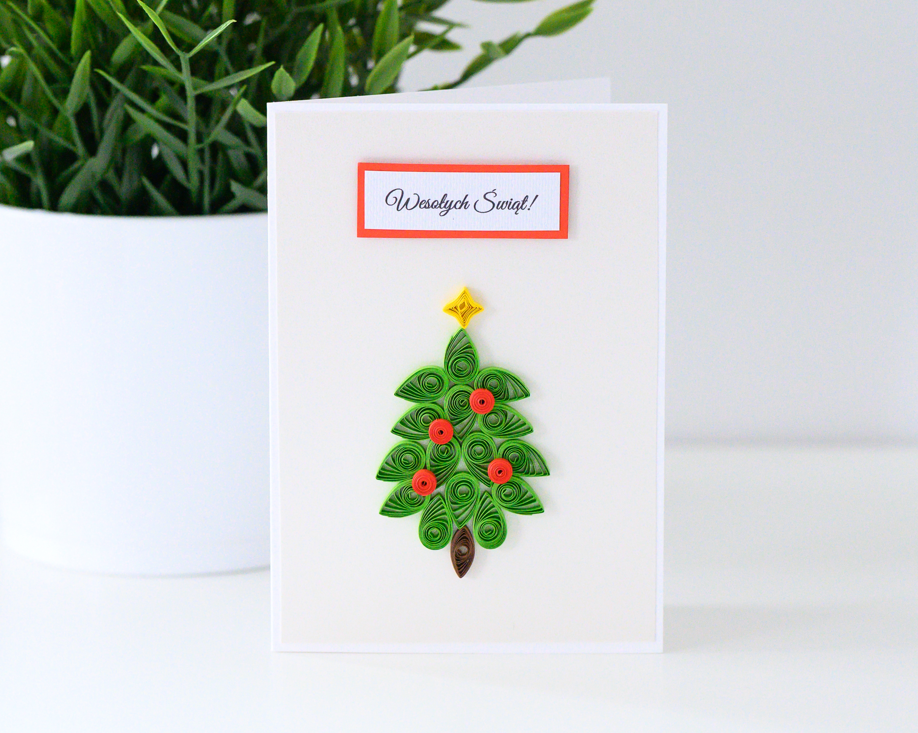 You are currently viewing Quilling Christmas Tree – Handmade Christmas Card