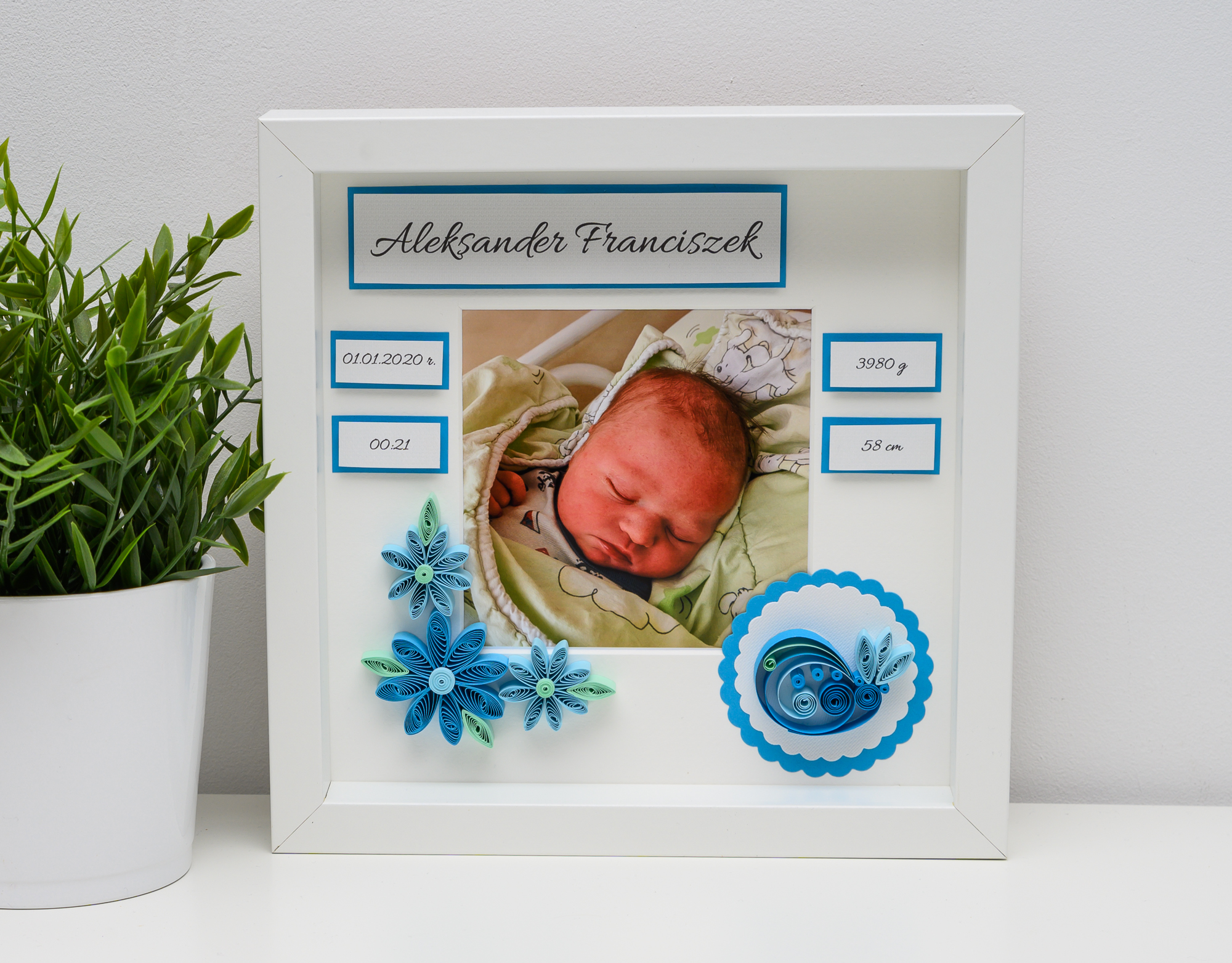 Read more about the article Handmade Decorative Baby Photo Frame