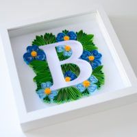 Litera B – Niebieskie kwiaty